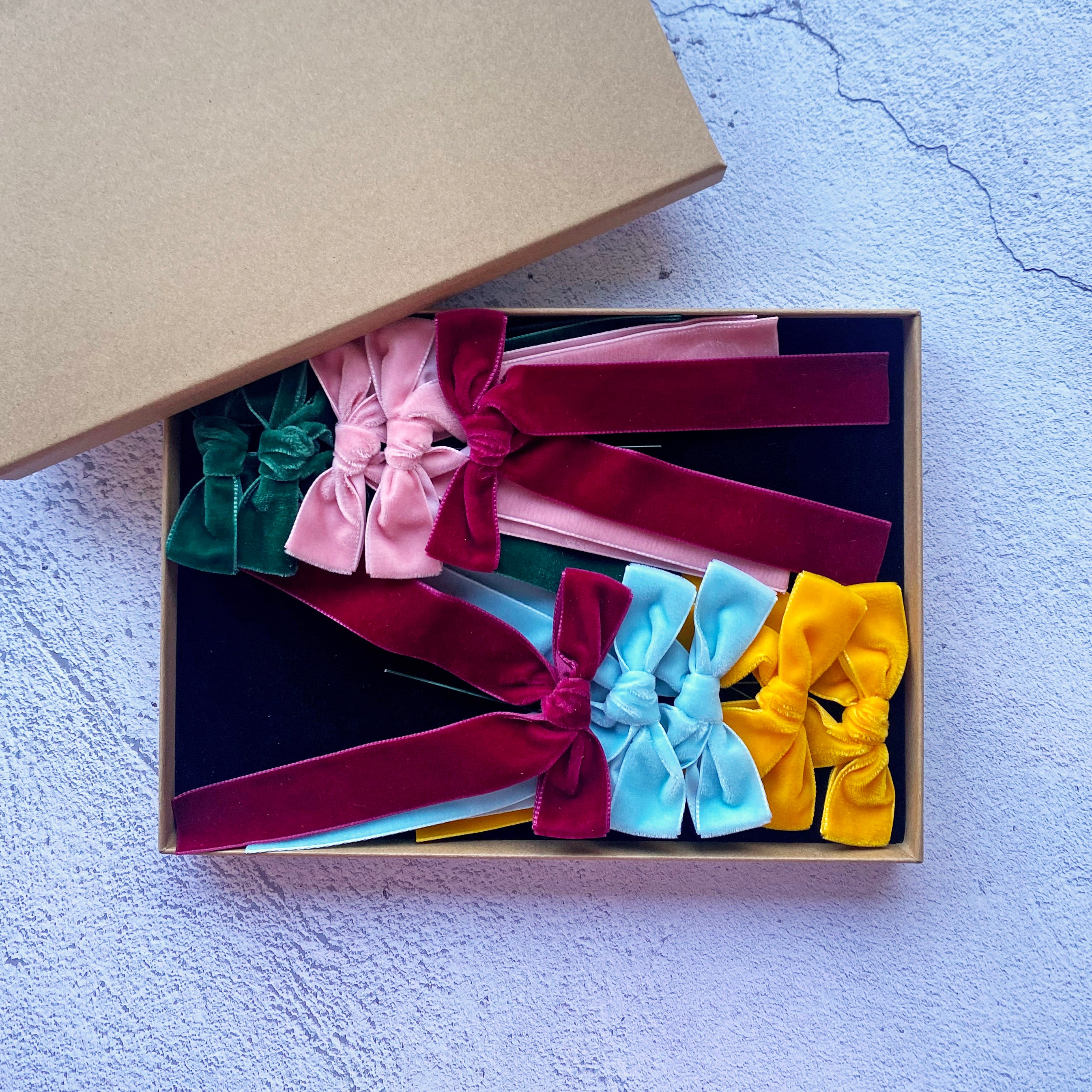 Christmas Tree bow decorations