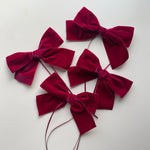 set of napkin bows