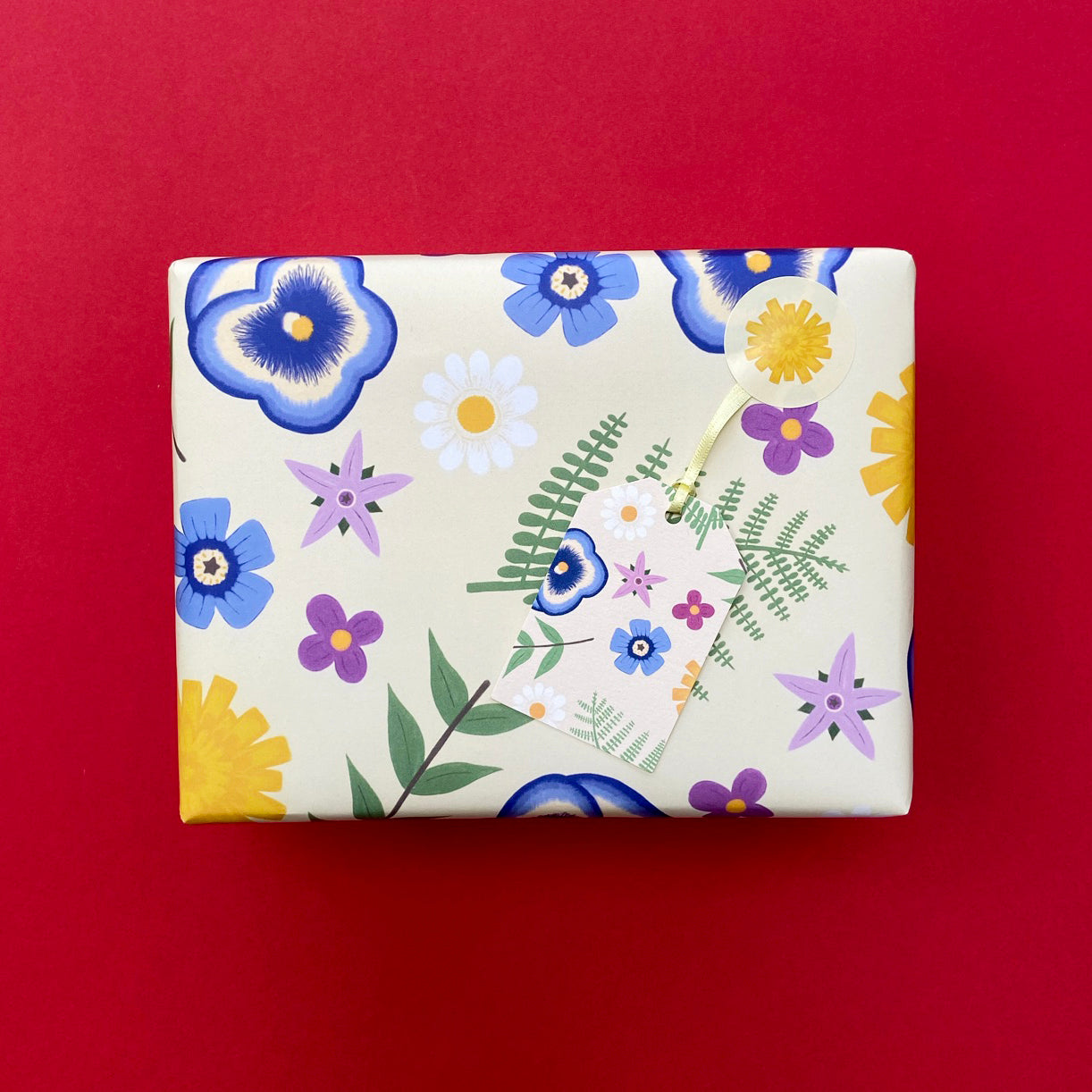 Botanical wrapping paper