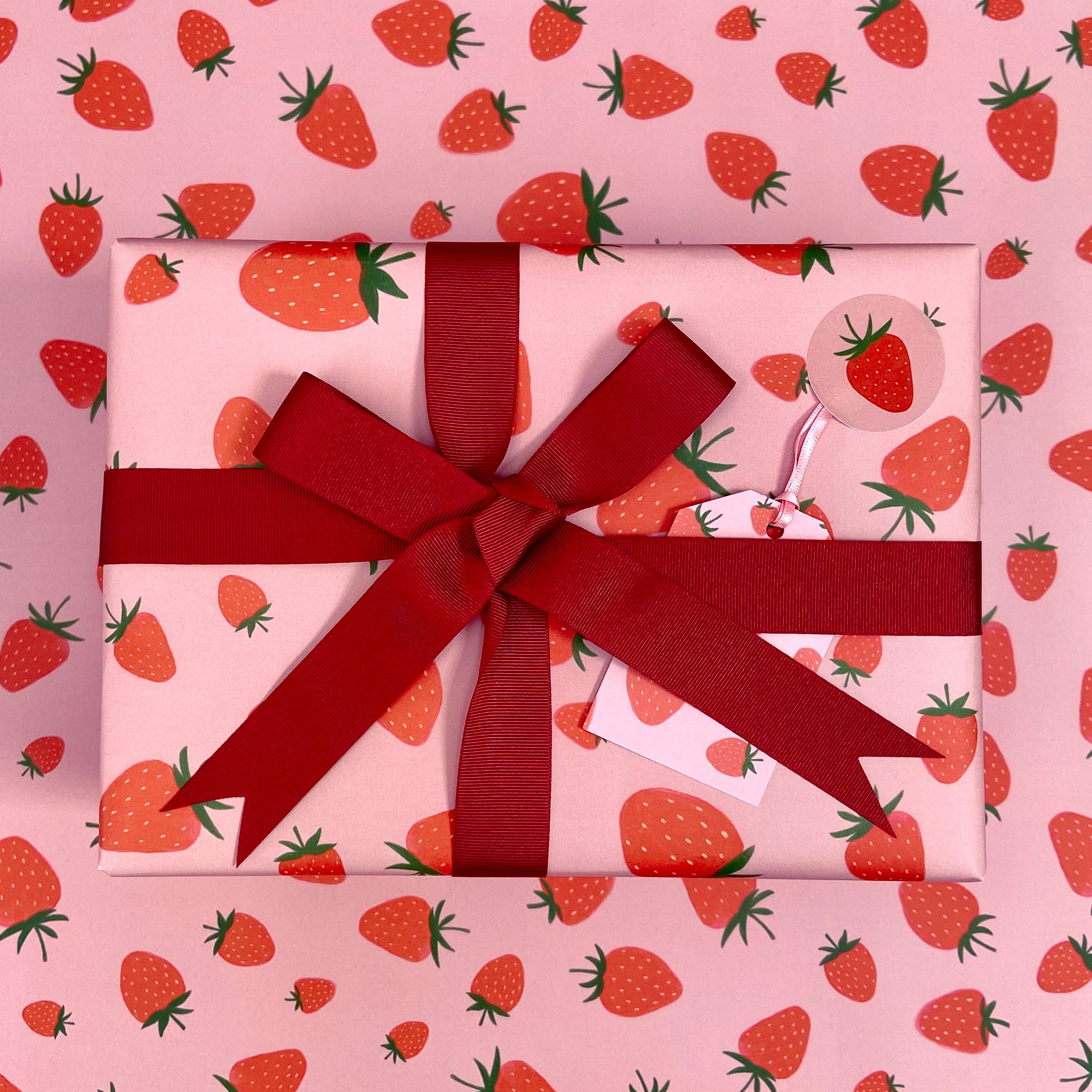 Strawberry Gift Wrap - Half Sheet